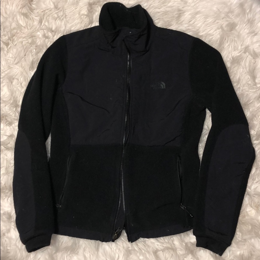 Northface Women’s black zip up